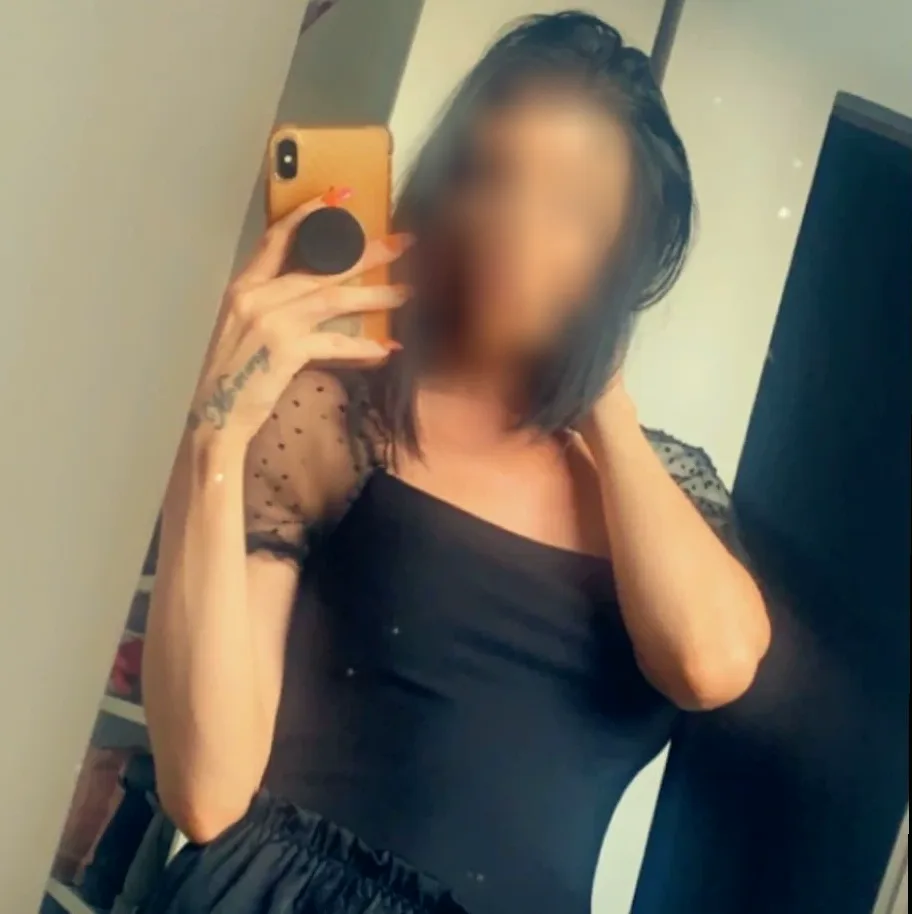 Elin, 31