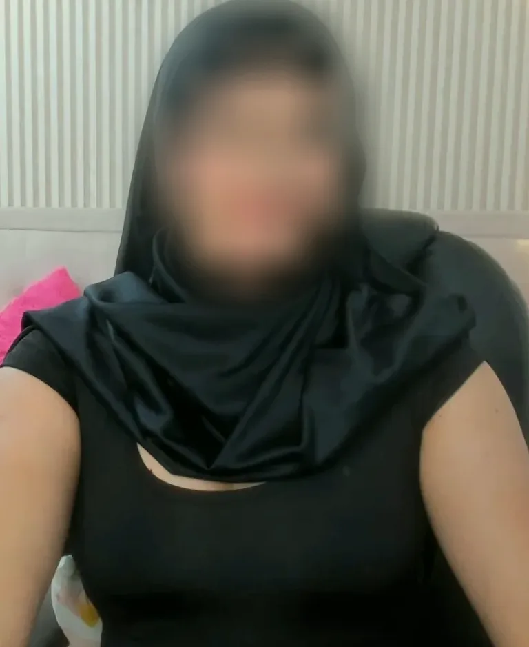 Nour, 36