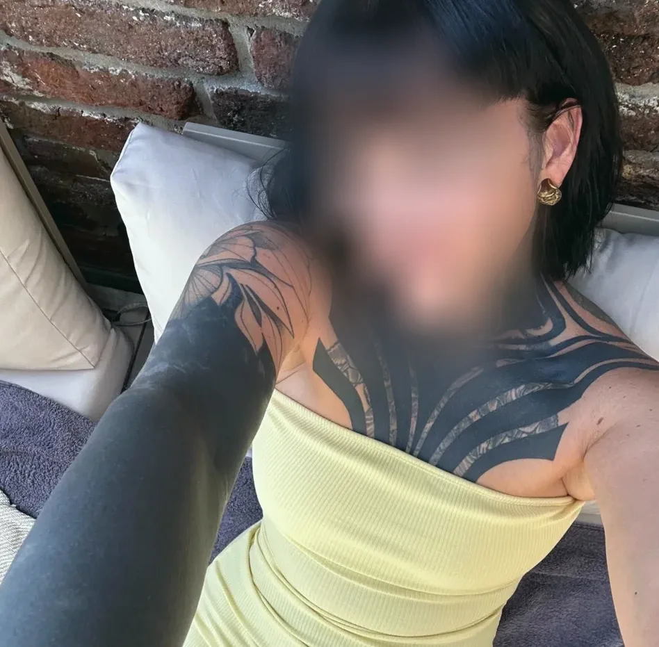 Salma, 35